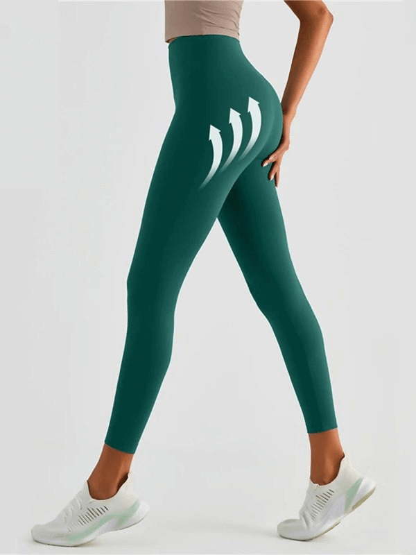 Woman wearing breathable yoga leggings with elastic waistband, showcasing flexibility for fitness and yoga activities.